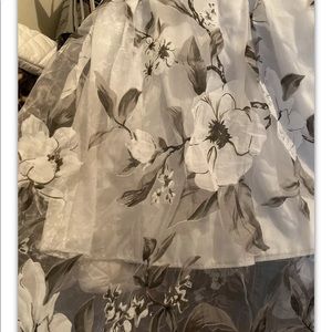 Sheer dress, floral print, lined